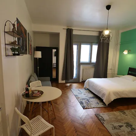 Cozy Old Town - Free Minibar アパート