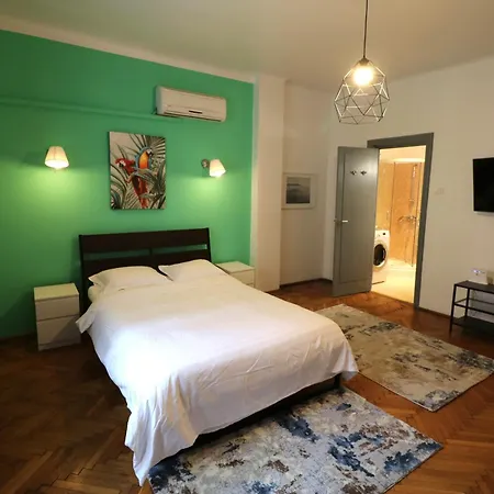 Cozy Old Town - Free Minibar 布加勒斯特