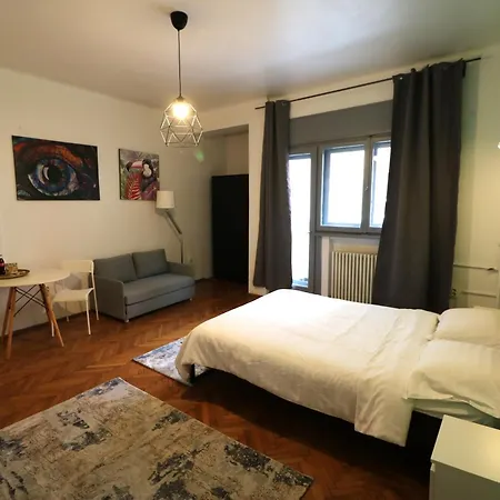 Cozy Old Town - Free Minibar