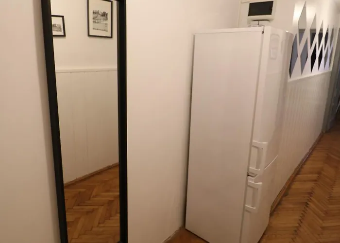 Cozy Old Town - Free Minibar *