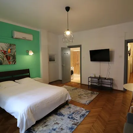 Cozy Old Town - Free Minibar Apartman *